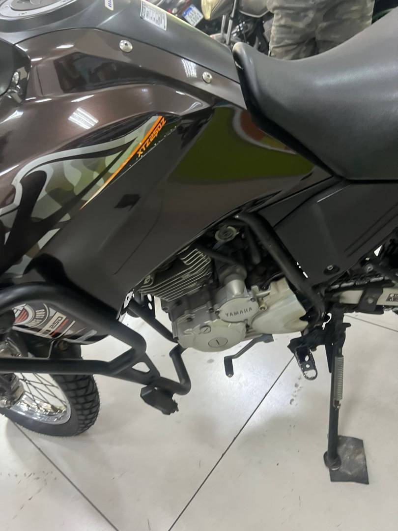 YAMAHA XTZ 250 TENERE