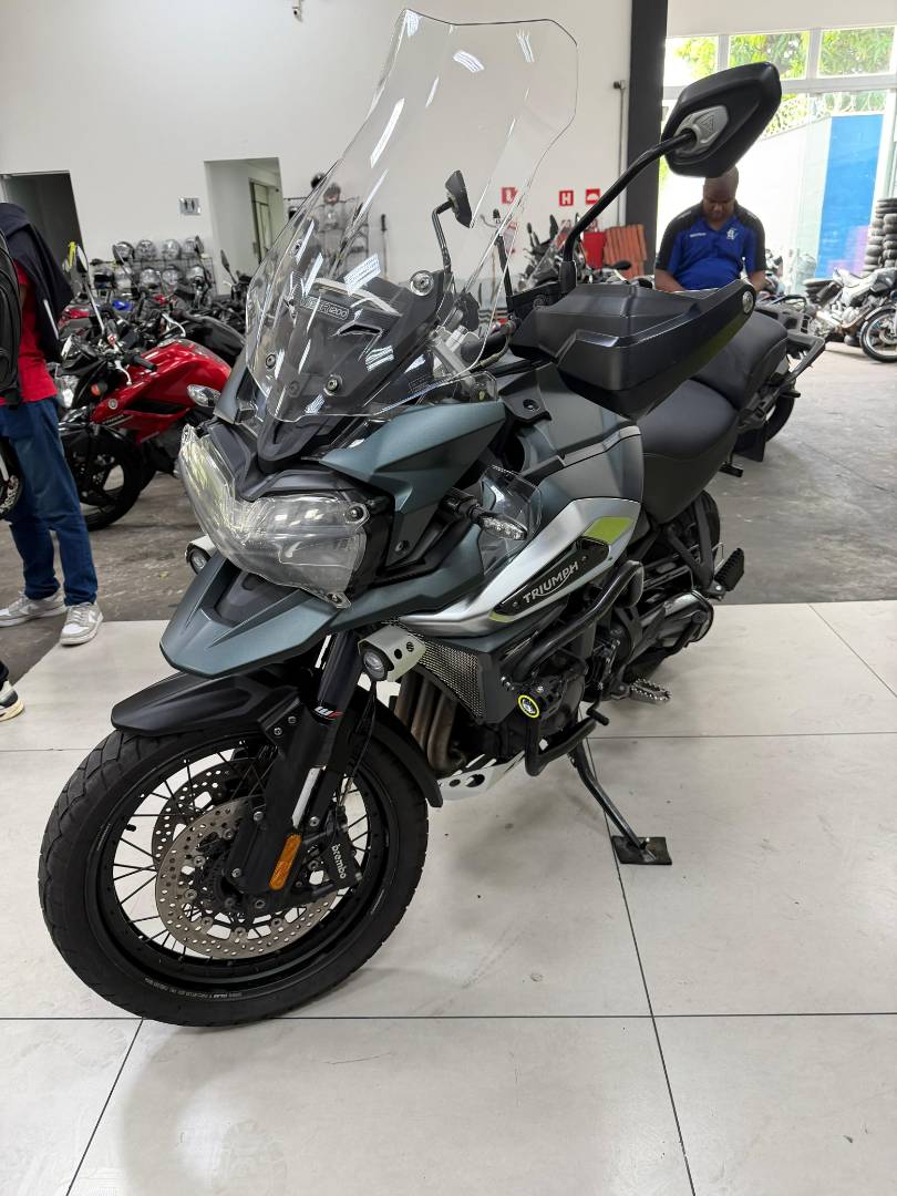 TRIUMPH TIGER 1200 XCA