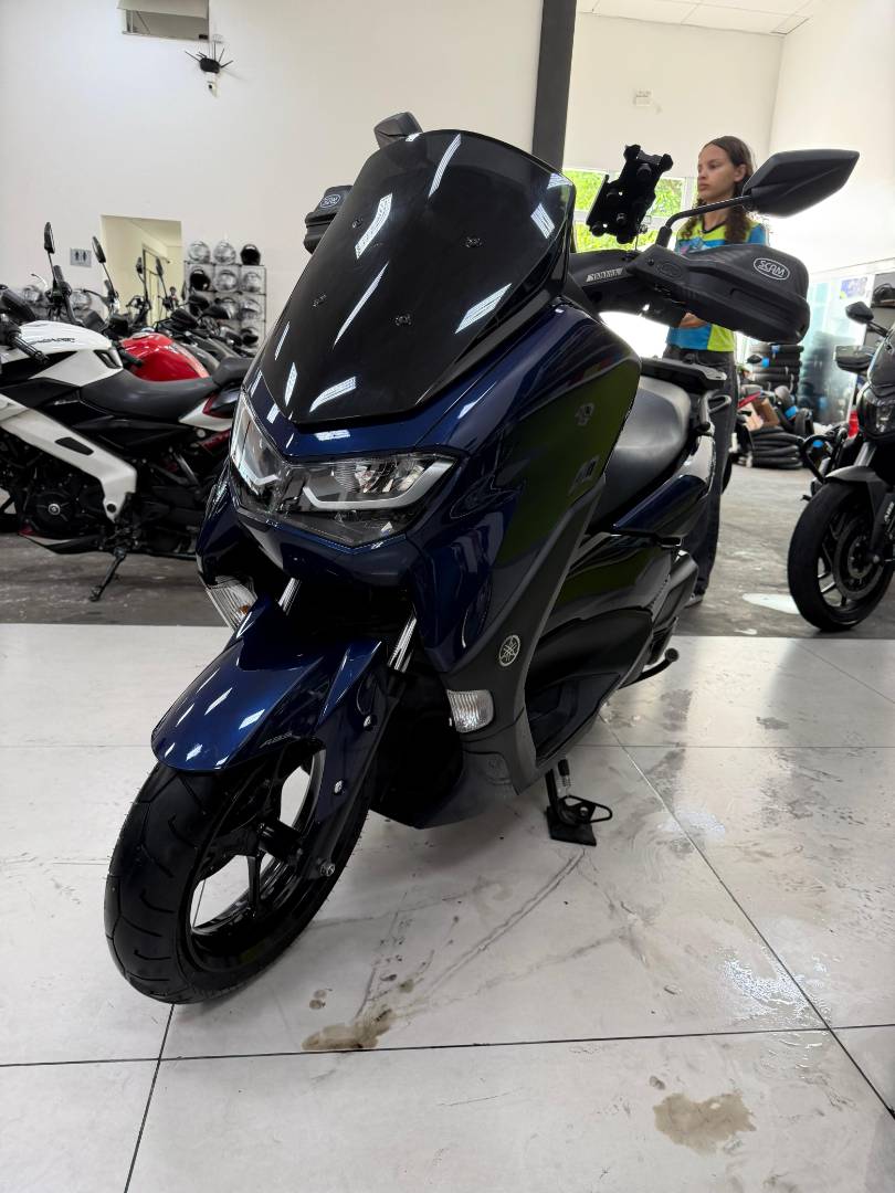 YAMAHA NMAX 160 ABS