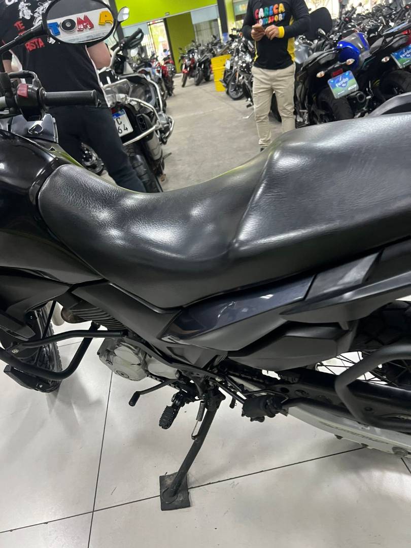 HONDA XRE 300 ABS