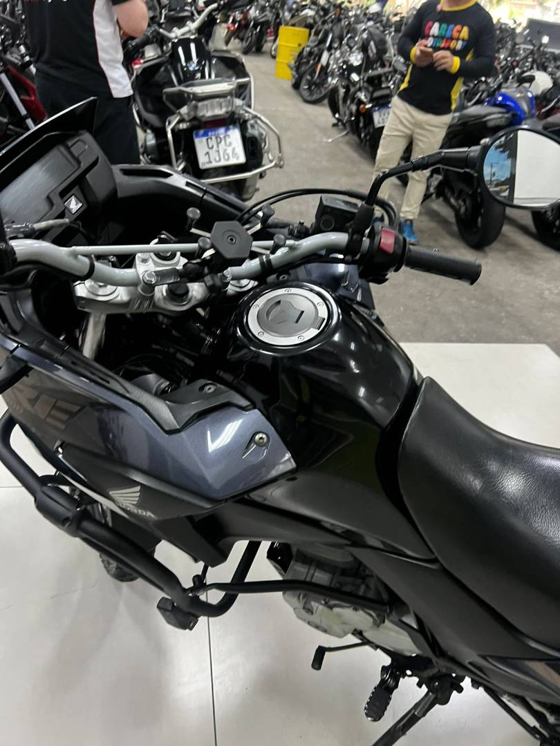 HONDA XRE 300 ABS