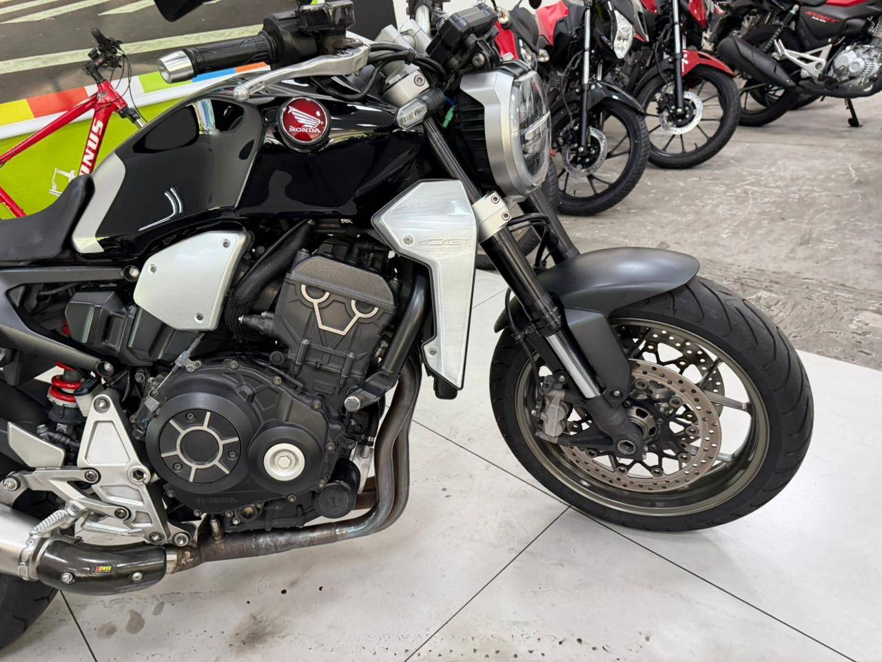 HONDA CB 1000R ABS