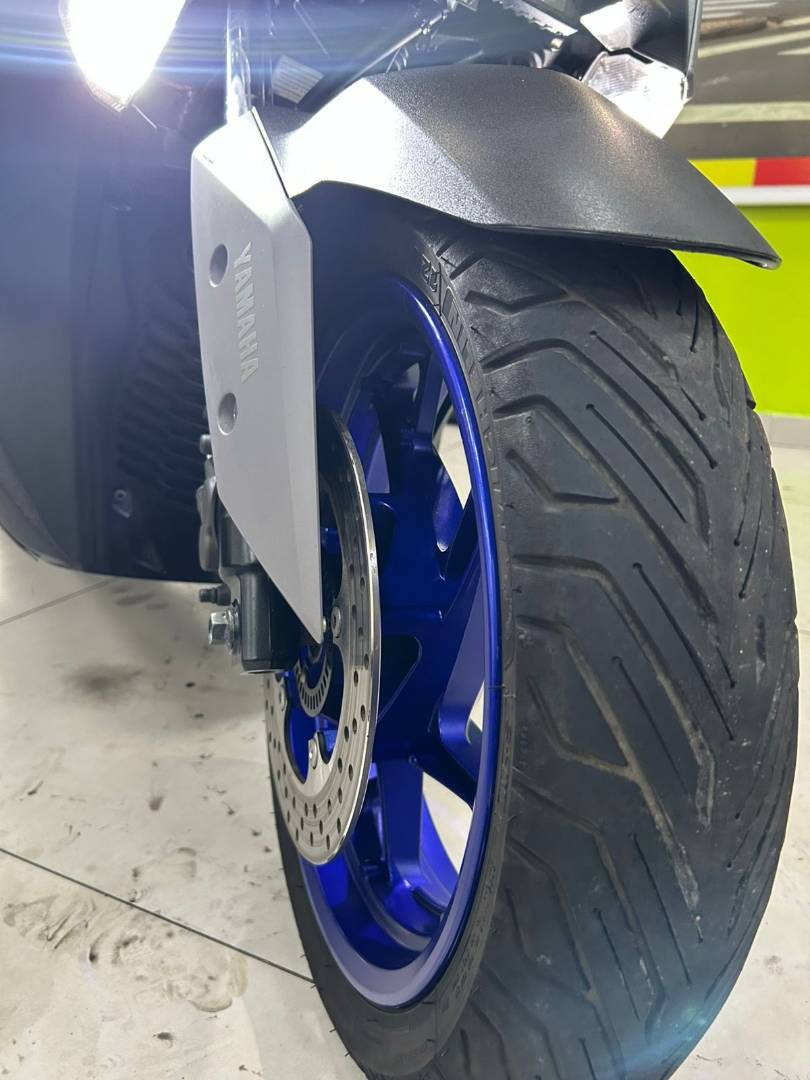 YAMAHA XMAX 250 CONNECTED ABS
