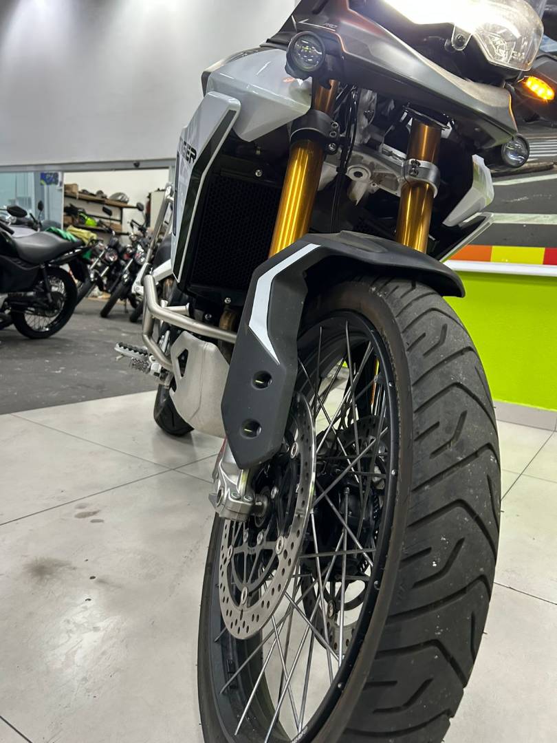TRIUMPH TIGER 900 RALLY PRO