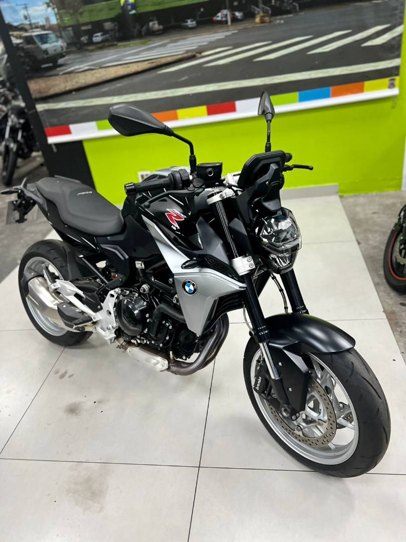 BMW F 900 R SPORT
