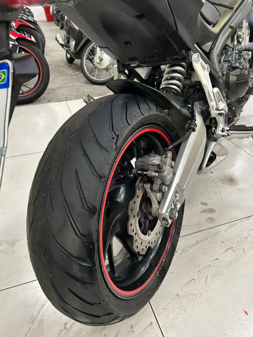 HONDA CB 650 F