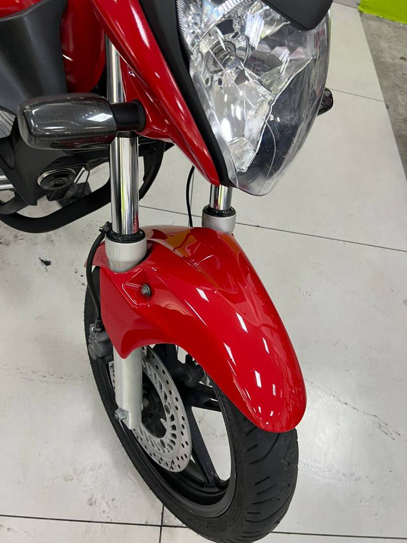 HONDA CB 300R