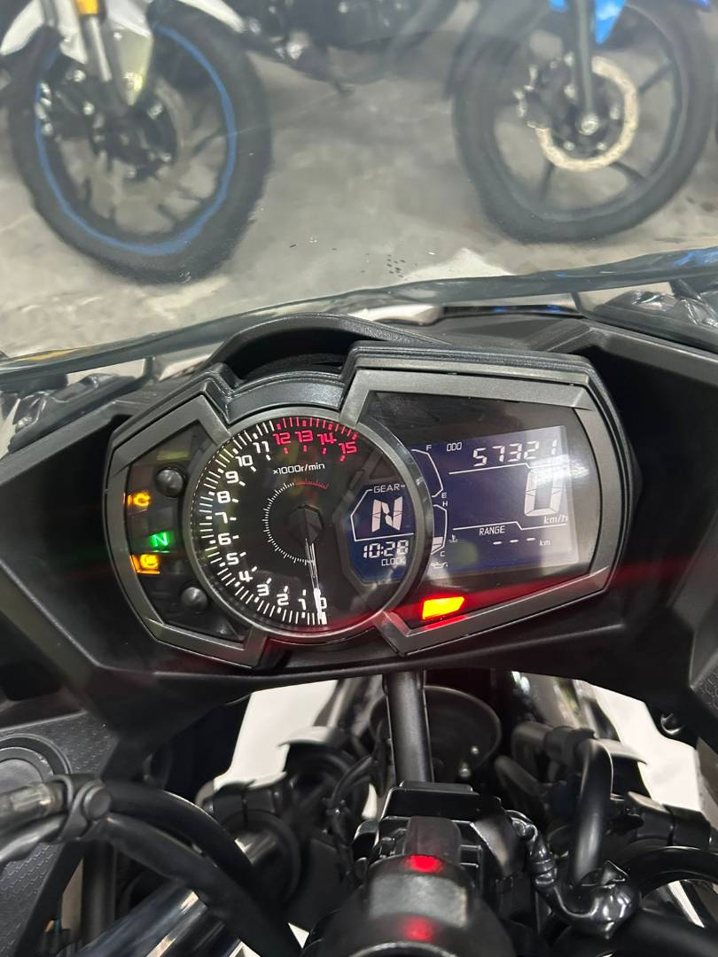 KAWASAKI NINJA 400