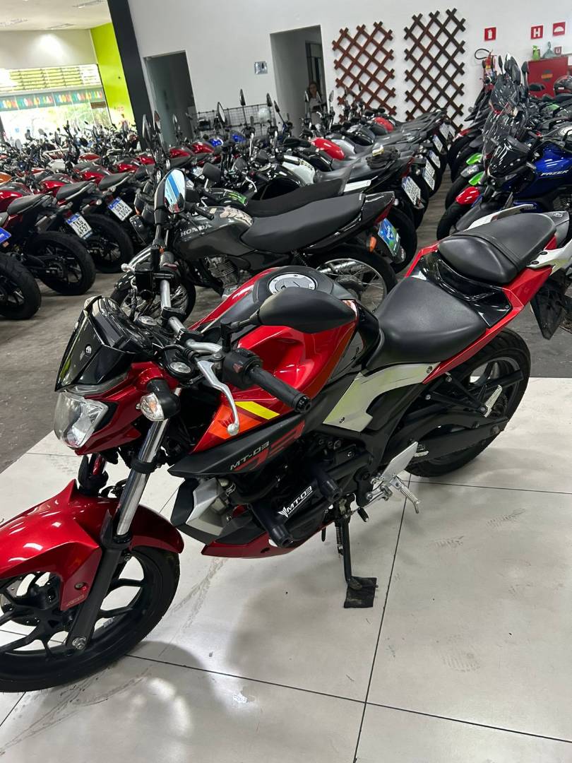 YAMAHA MT-03 ABS