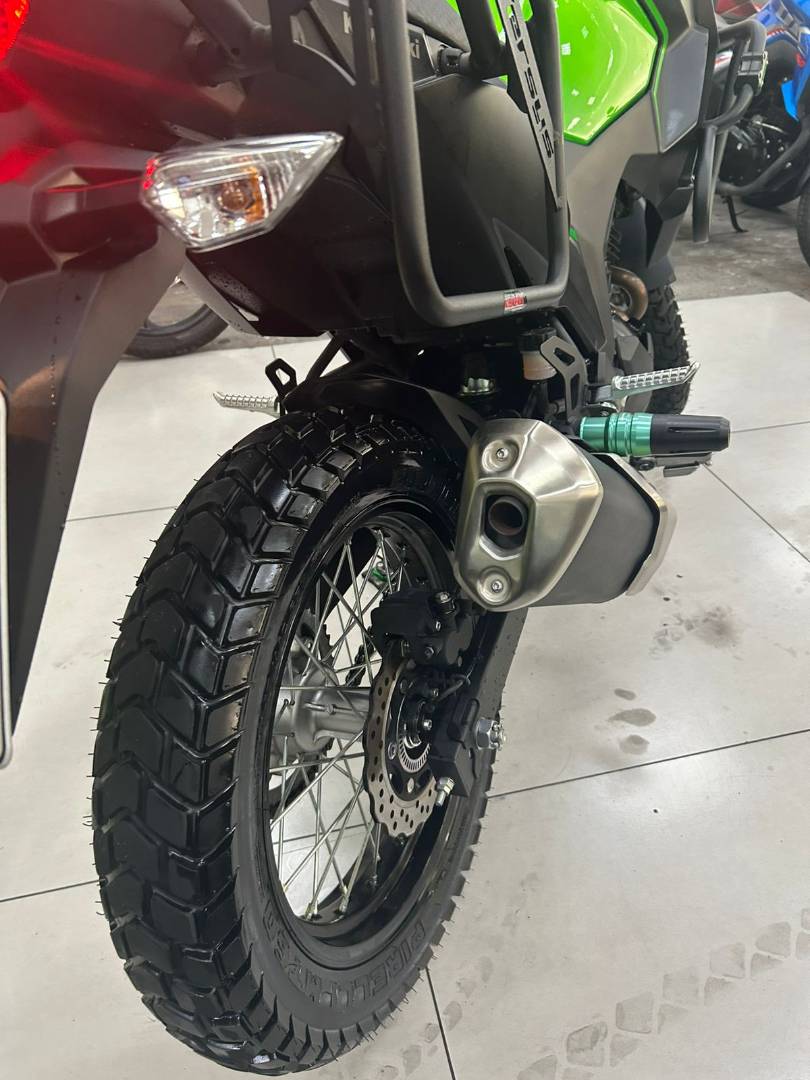 KAWASAKI VERSYS-X 300