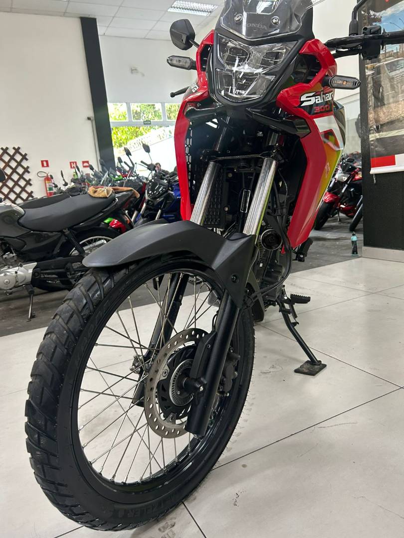 HONDA XRE 300 SAHARA RALLY