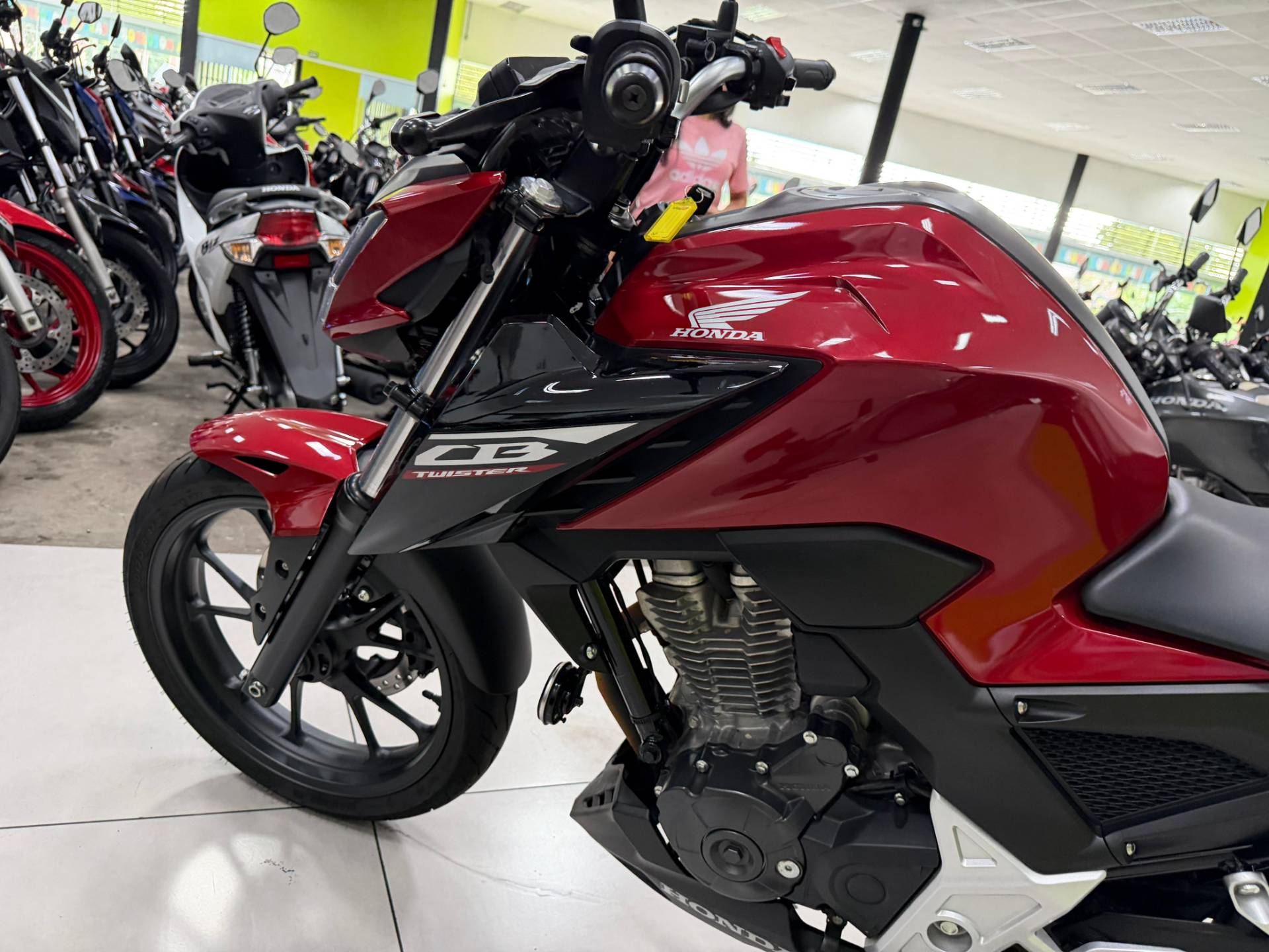 HONDA CB 300F TWISTER CBS