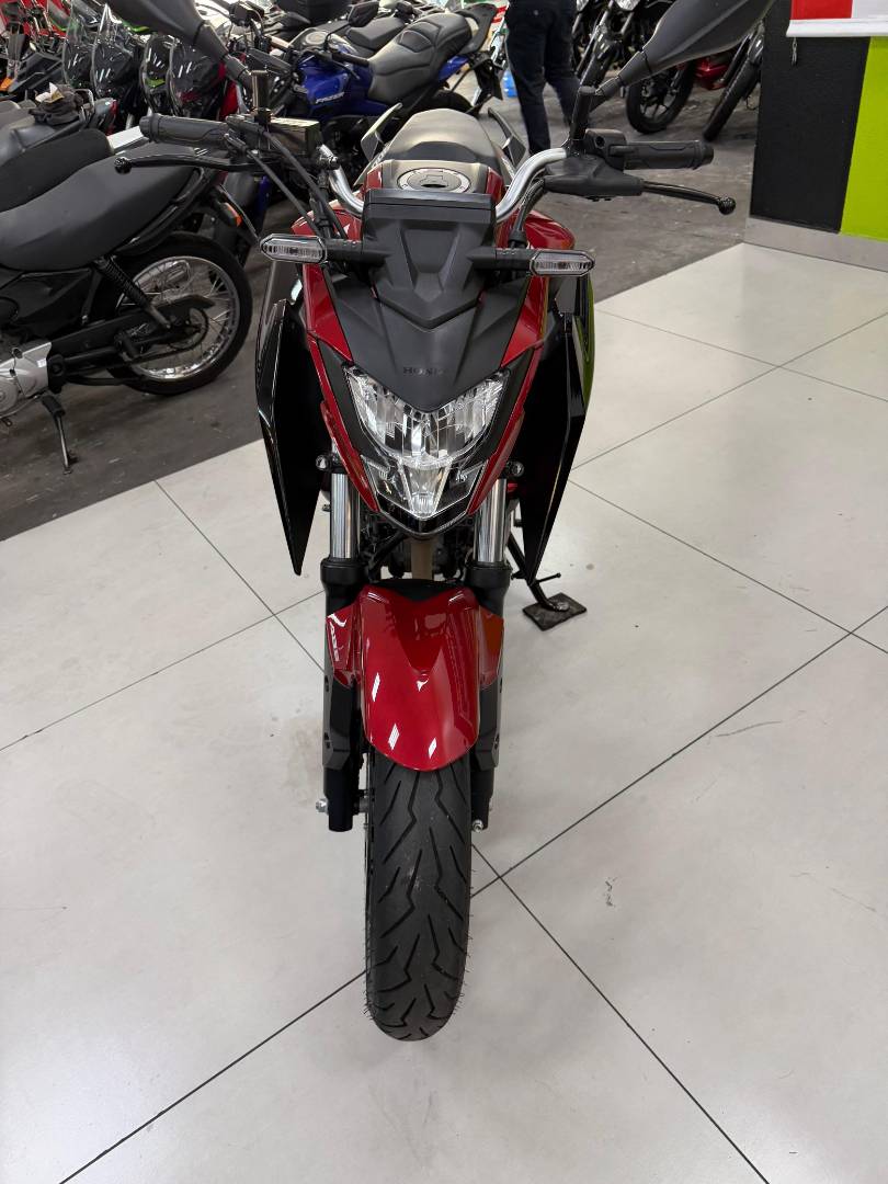 HONDA CB 300F TWISTER CBS
