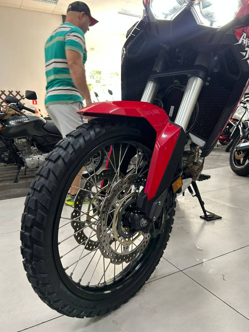 HONDA CRF 1100L AFRICA TWIN DCT