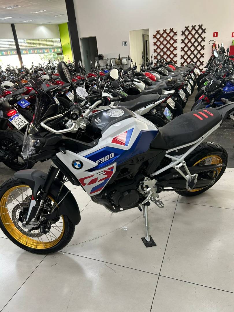 BMW F 900 GS TROPHY