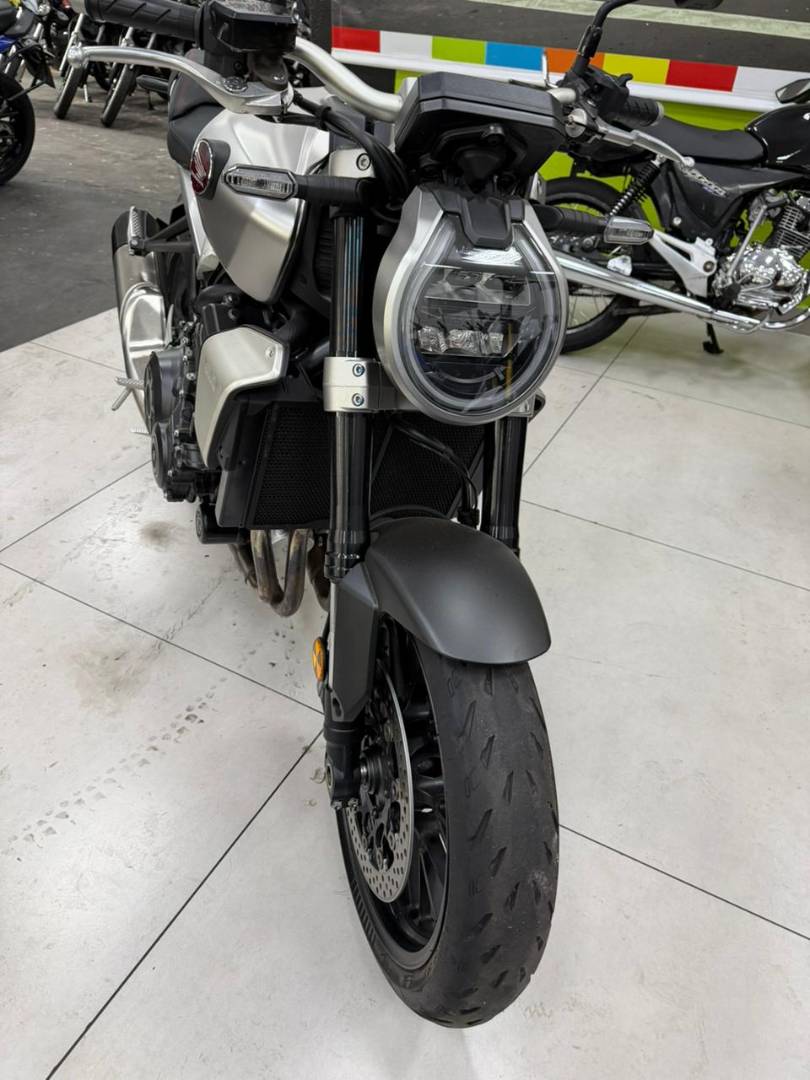 HONDA CB 1000R ABS