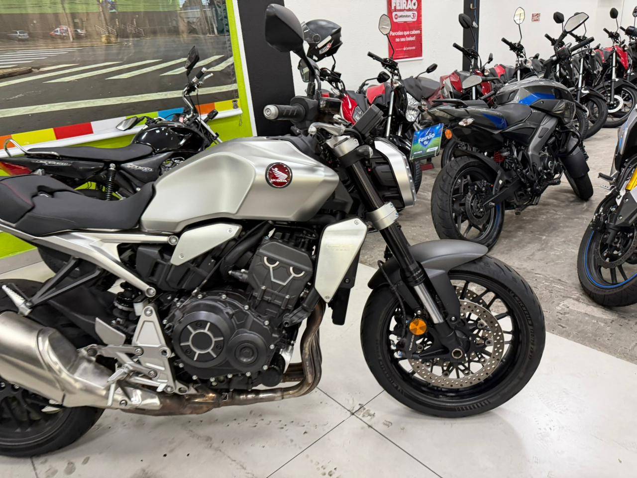HONDA CB 1000R ABS