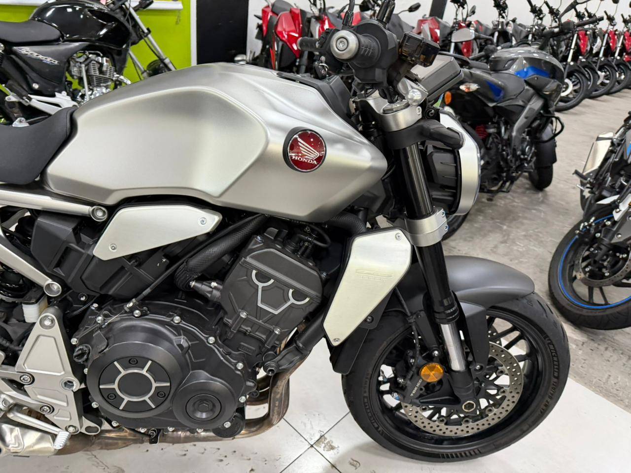 HONDA CB 1000R ABS