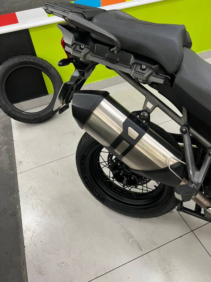 TRIUMPH TIGER 1200 XCX
