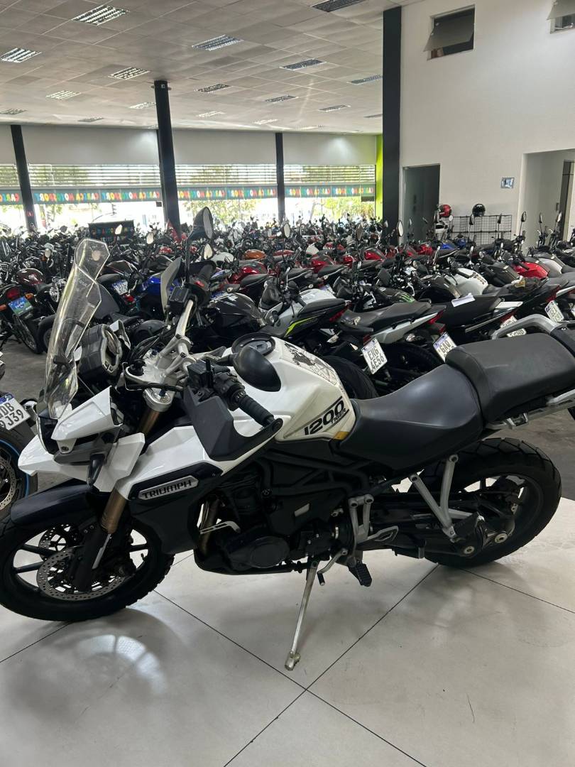 TRIUMPH TIGER EXPLORER ABS