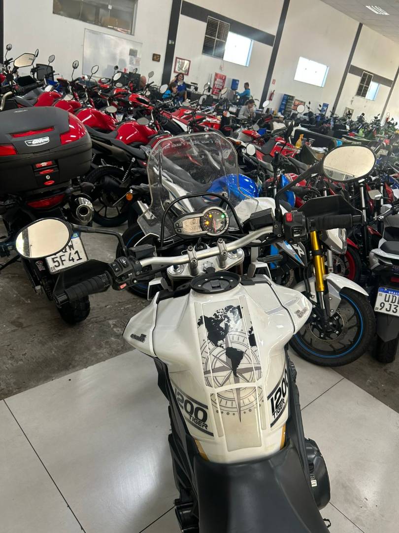 TRIUMPH TIGER EXPLORER ABS