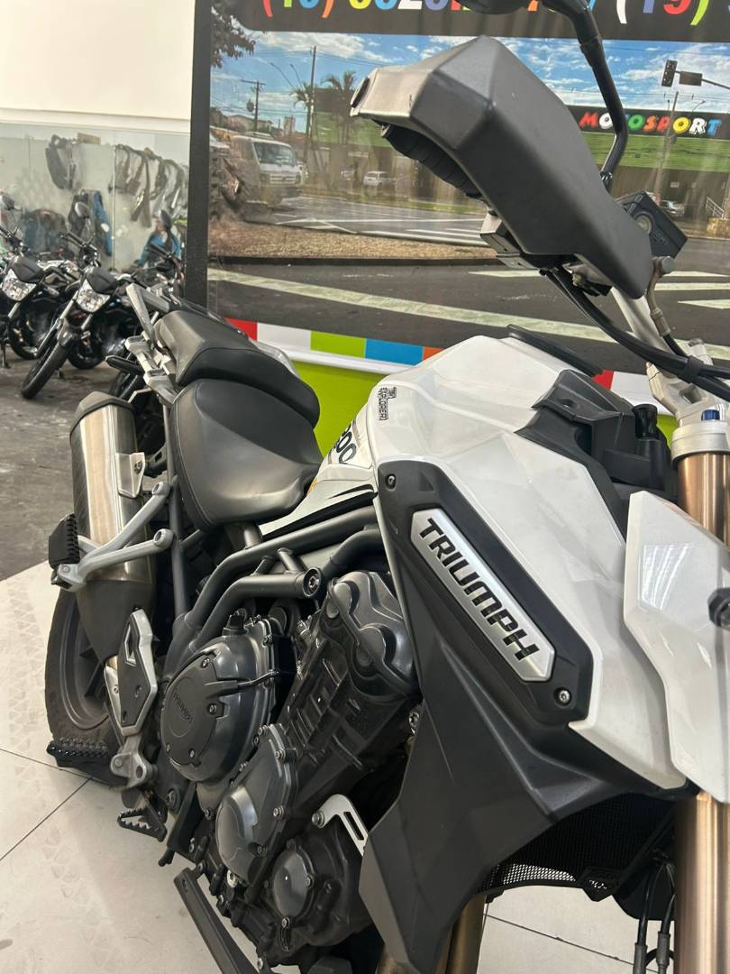 TRIUMPH TIGER EXPLORER ABS