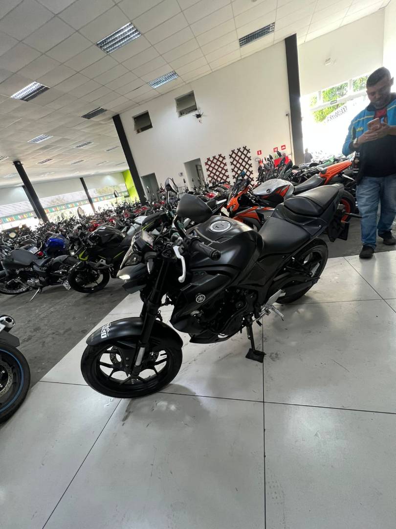 YAMAHA MT-03 ABS