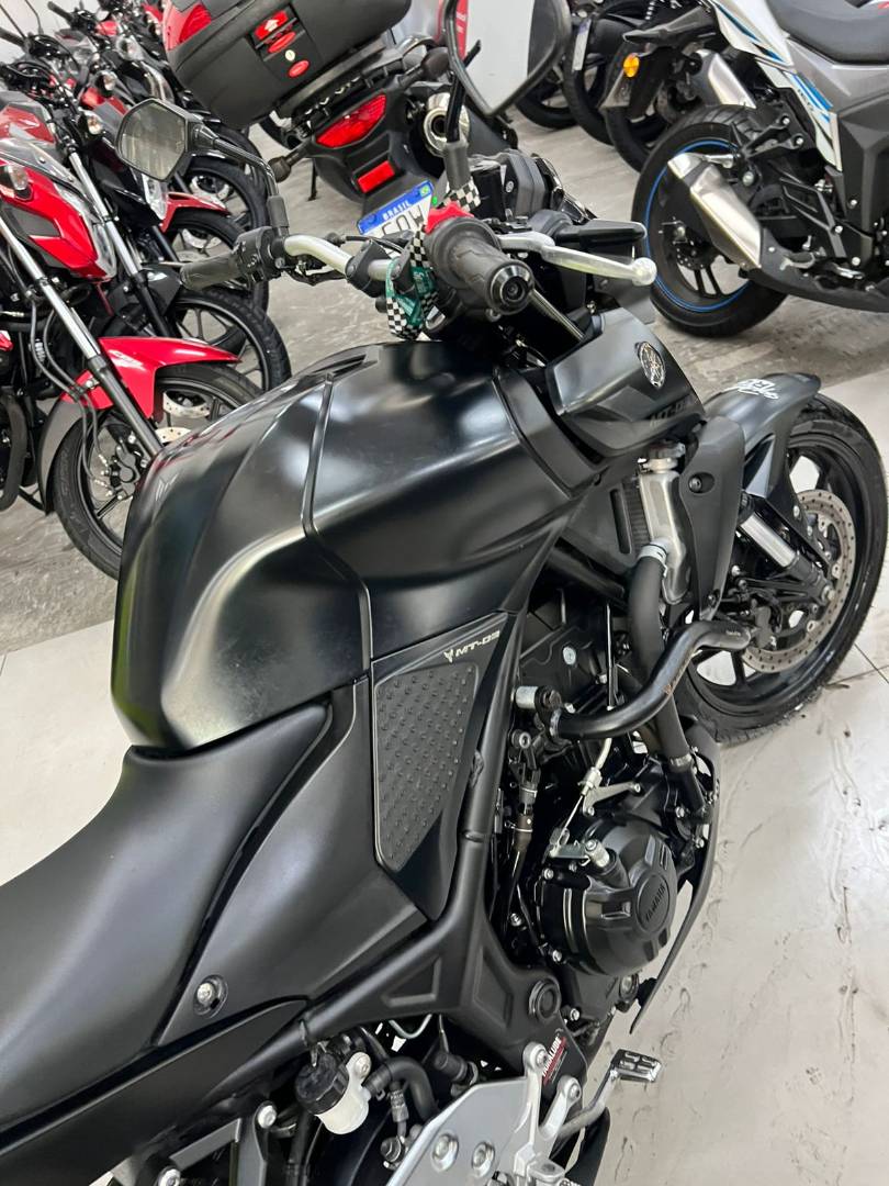 YAMAHA MT-03 ABS