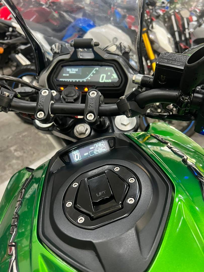 BAJAJ DOMINAR 400
