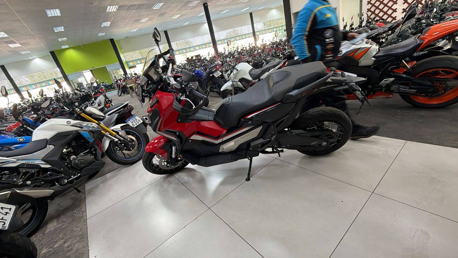 HONDA X-ADV