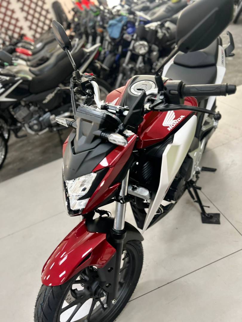 HONDA CB TWISTER
