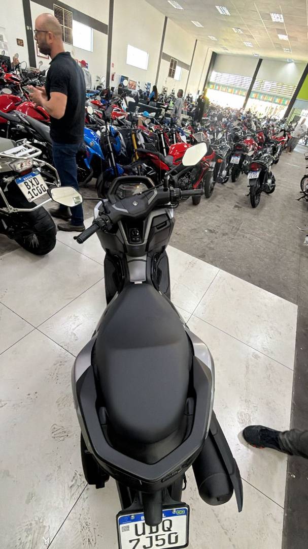YAMAHA NMAX 160 ABS