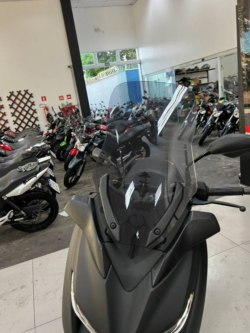 YAMAHA XMAX 250 CONNECTED ABS