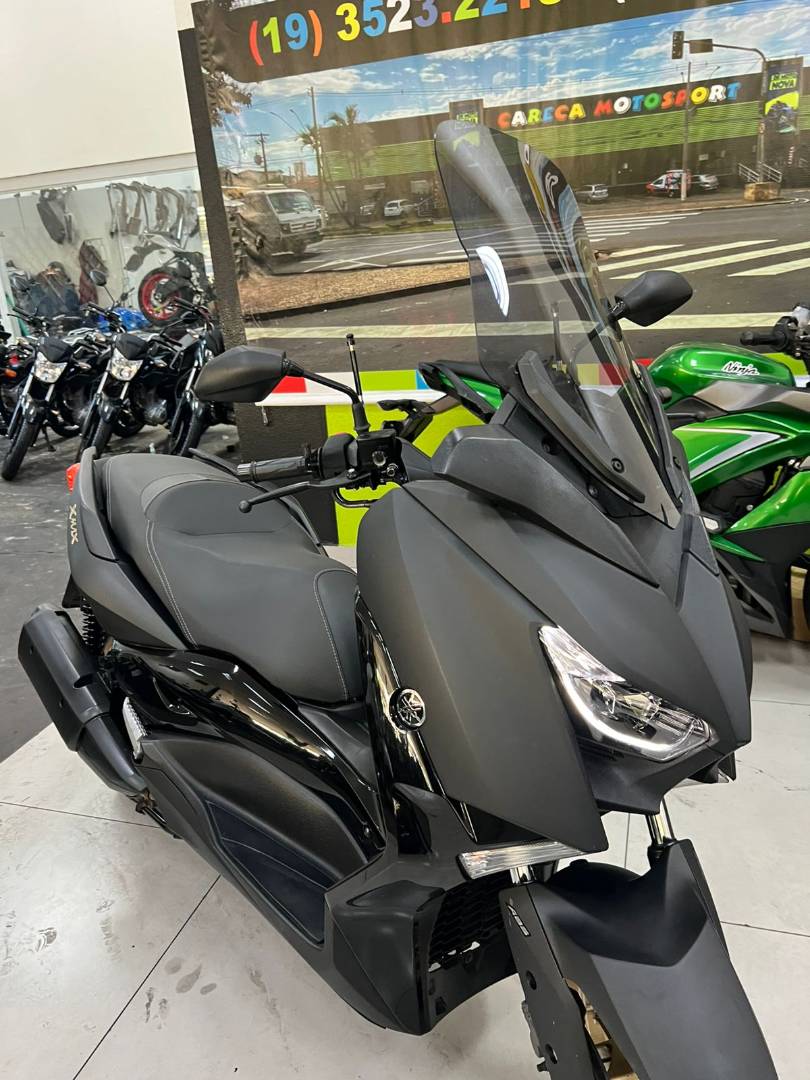 YAMAHA XMAX 250 CONNECTED ABS