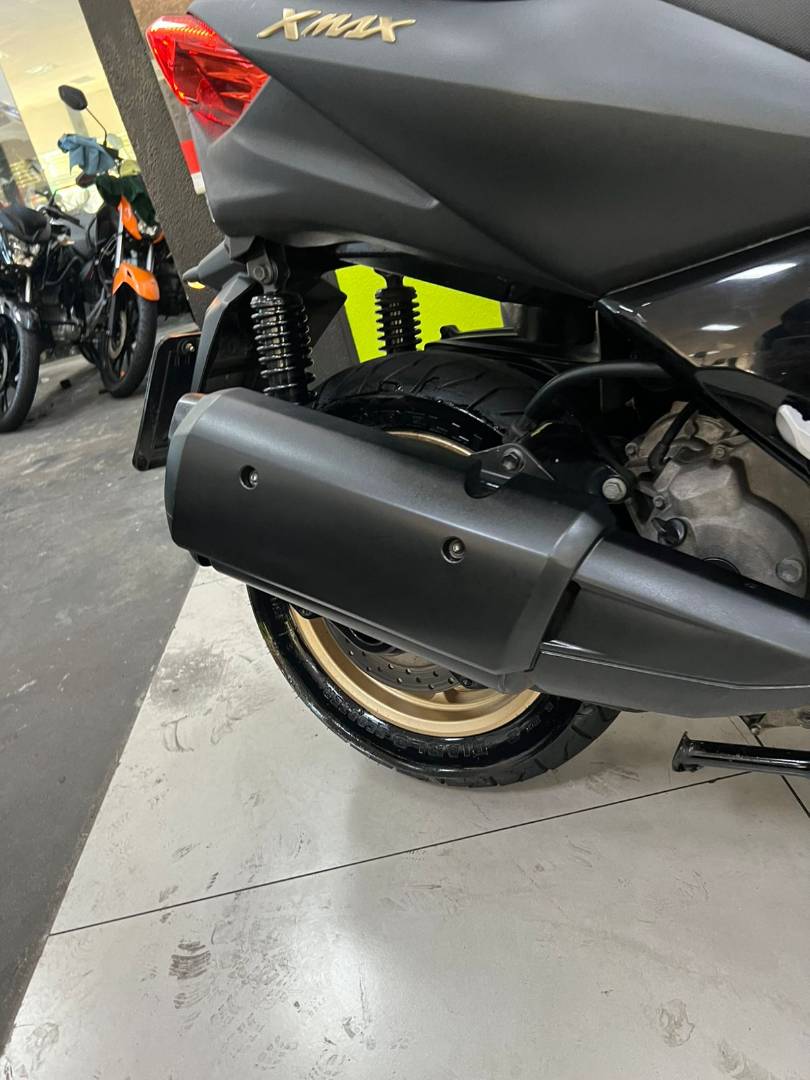 YAMAHA XMAX 250 CONNECTED ABS
