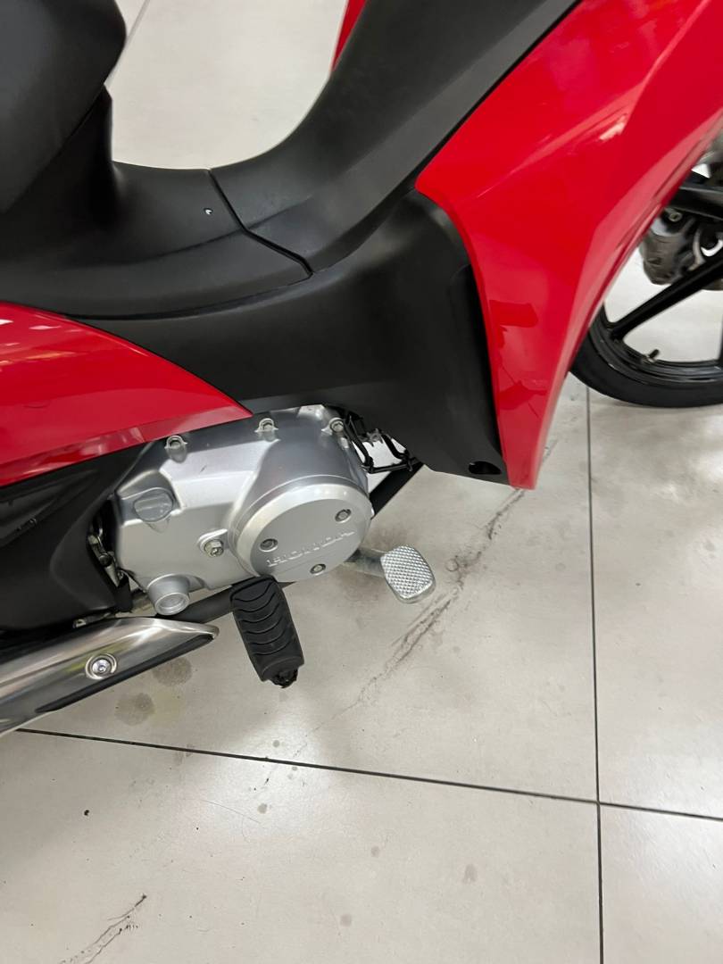 HONDA BIZ 125 ES