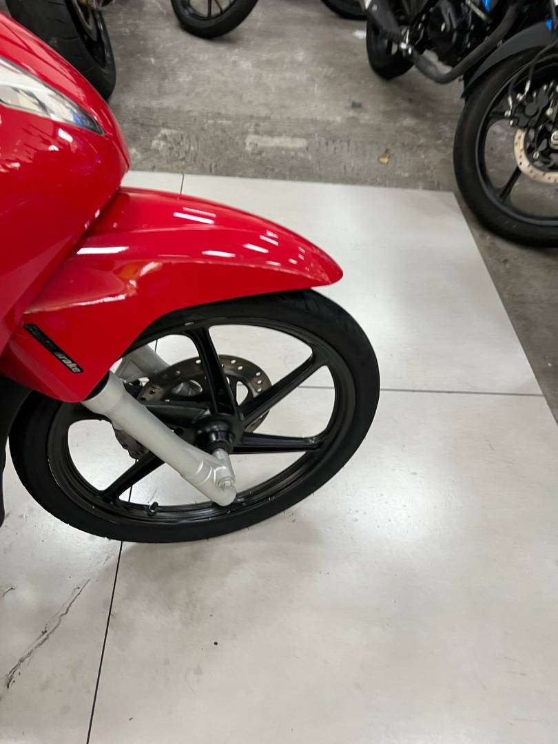 HONDA BIZ 125 ES
