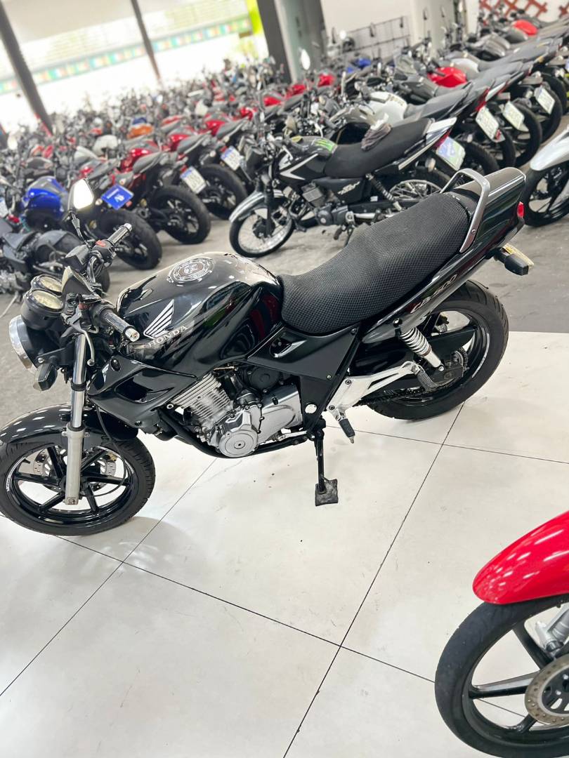 HONDA CB 500