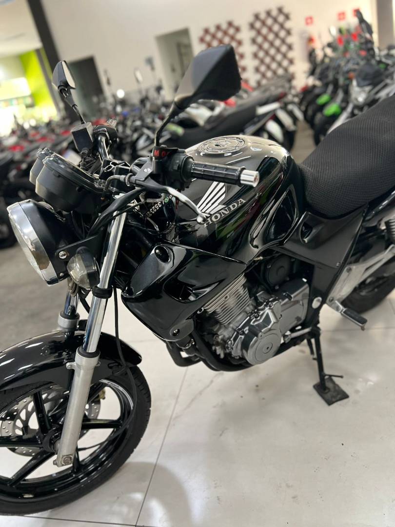 HONDA CB 500