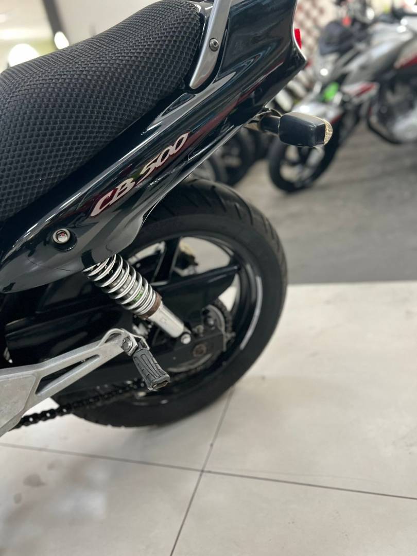 HONDA CB 500