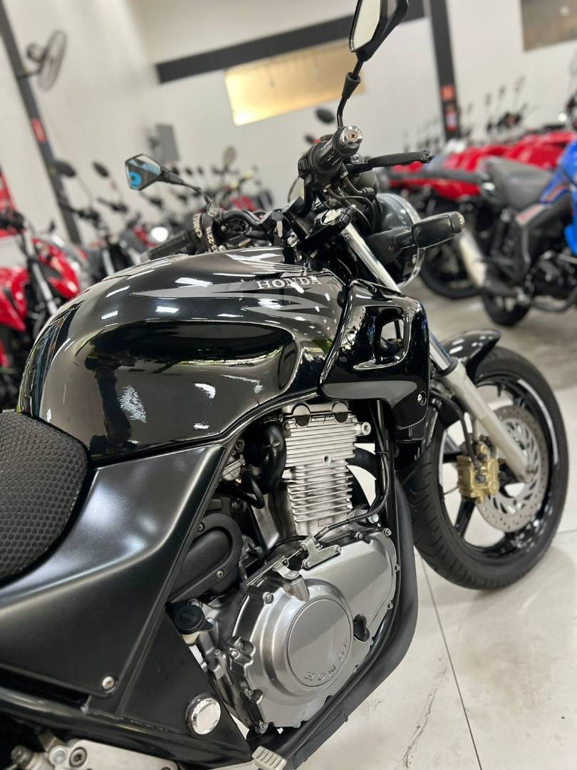 HONDA CB 500