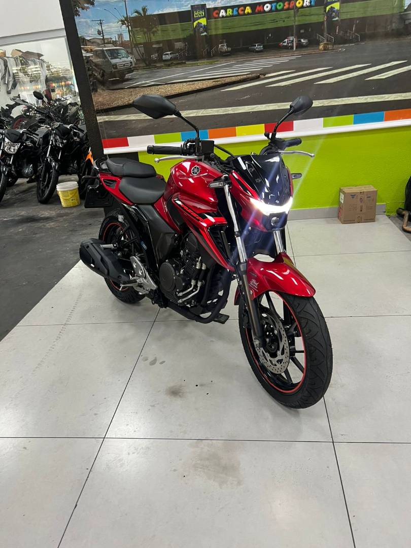 YAMAHA FZ25 FAZER ABS