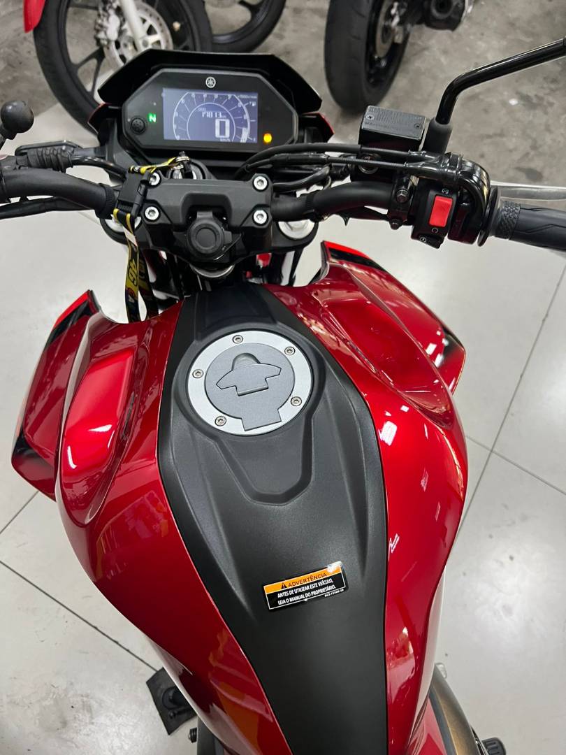 YAMAHA FZ25 FAZER ABS