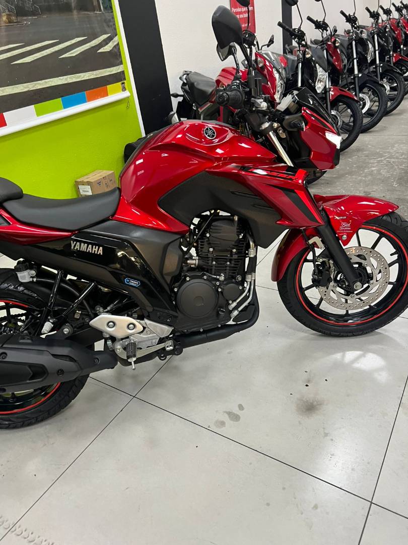 YAMAHA FZ25 FAZER ABS