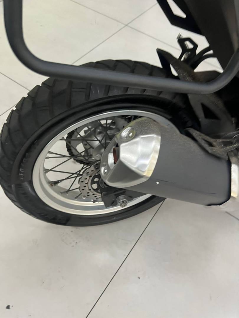 KAWASAKI VERSYS-X 300