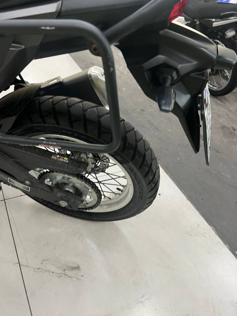 KAWASAKI VERSYS-X 300