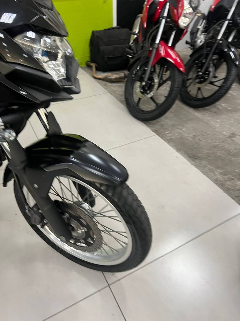 KAWASAKI VERSYS-X 300