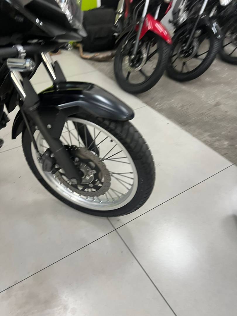 KAWASAKI VERSYS-X 300