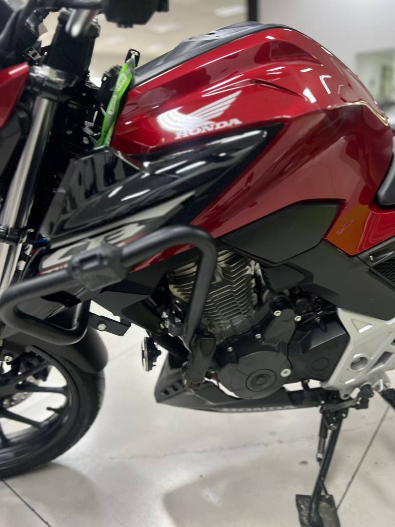 HONDA CB 300F TWISTER CBS