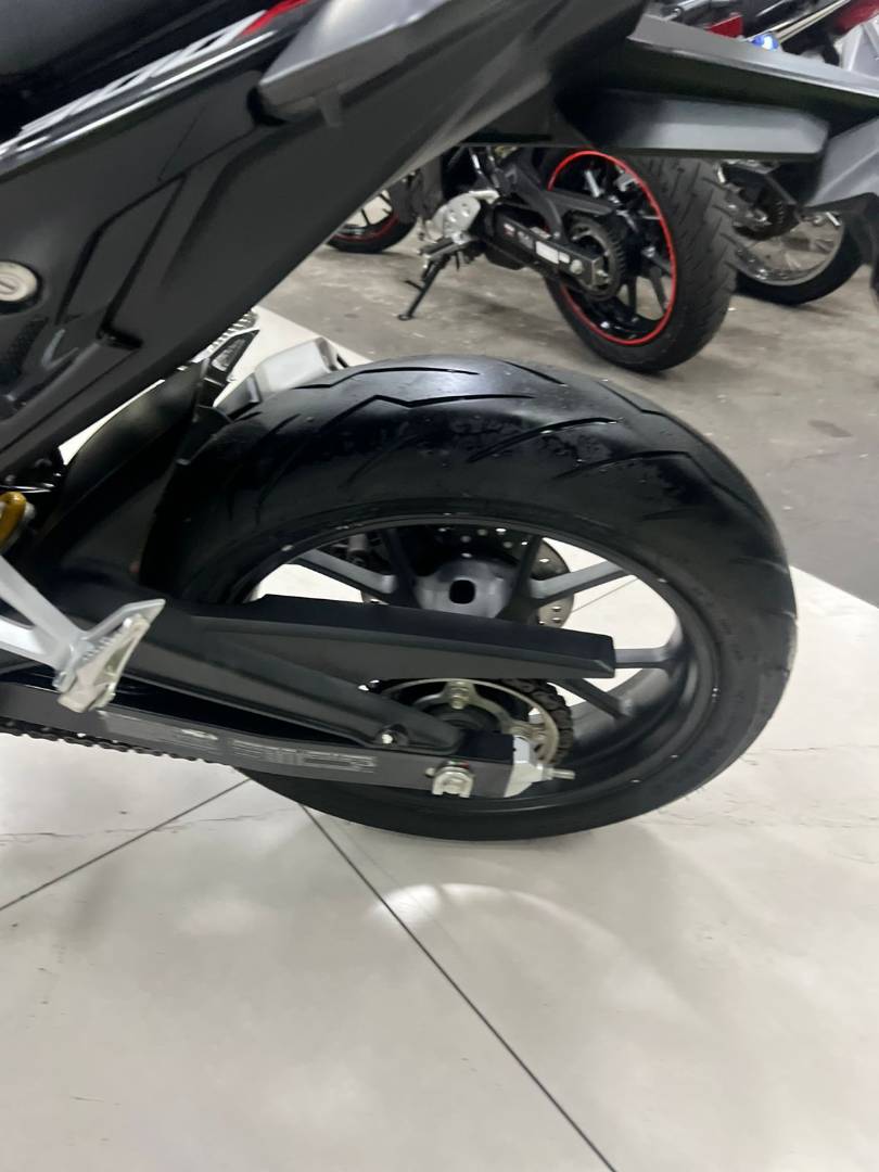 HONDA CB 300F TWISTER CBS